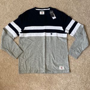 NWT Mens Abercrombie & Fitch long sleeve top